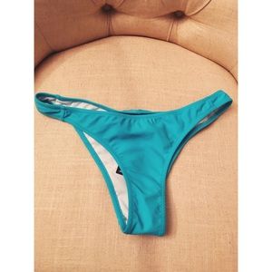 Express Women’s Bikini Thong Bottoms. Super cute!